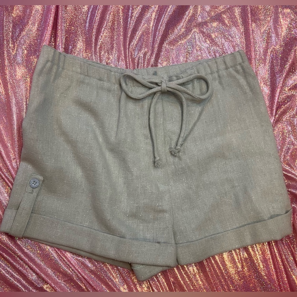 Vintage Patty Woodard Sage Linen Shorts | Coastal Grandmother Vibes